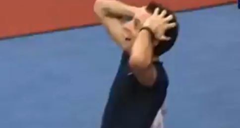 ΒΙΝΤΕΟ-Ο Λαβιλενί εκθρόνισε τον Μπούμπκα