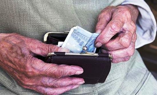 Τι θα πάρουν από το πλεόνασμα οι χαμηλοσυνταξιούχοι