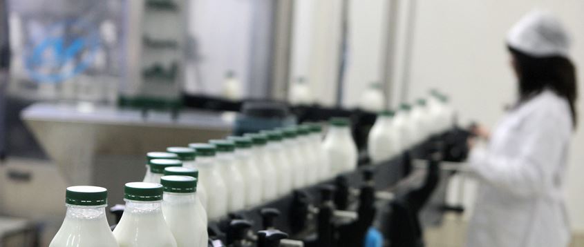 Εισαγγελική έρευνα για την τιμή του γάλακτος