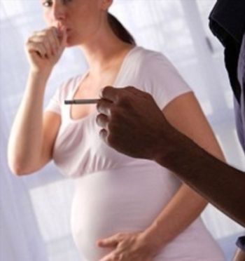 Το παθητικό κάπνισμα αιτία αποβολής