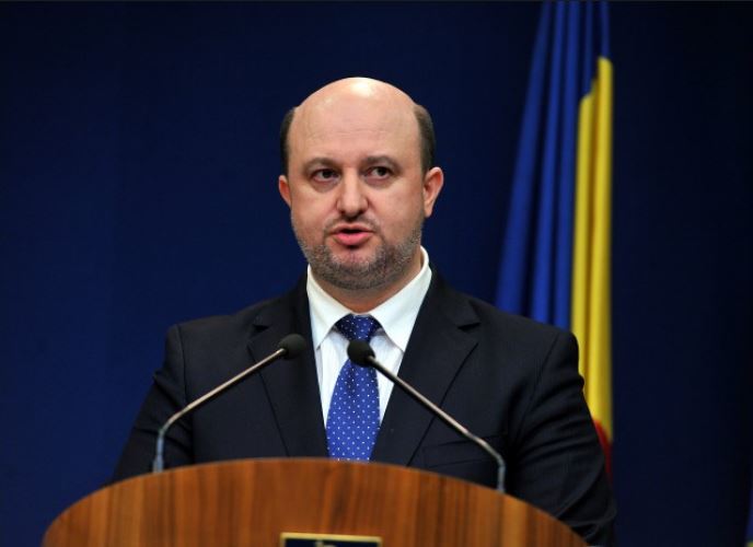 Παραιτήθηκε ο Ρουμάνος υπουργός Οικονομικών