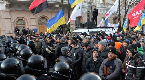 Κίεβο καλεί ΗΠΑ και Βρετανία