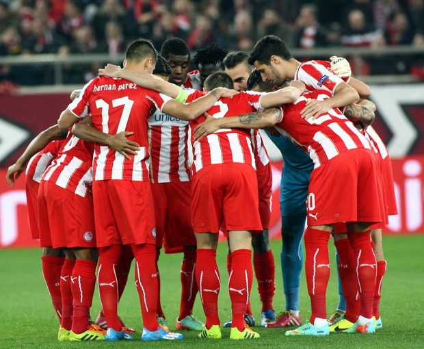 ΦΩΤΟ-Ο θρίαμβος του Ολυμπιακού σε 11 εικόνες