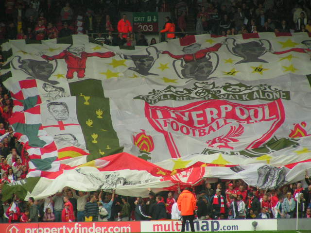 ΦΩΤΟ-«Σεβασμός στους οπαδούς του Ολυμπιακού»