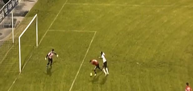 BINTEO-Aμυντικός για… κλάματα