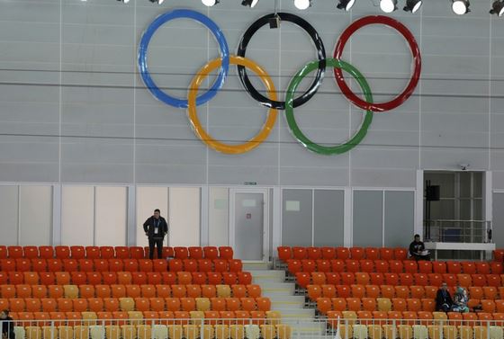 ΦΩΤΟ-Άδειες εξέδρες στο Σότσι