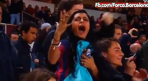 ΒΙΝΤΕΟ-Η φανέλα του Ινιέστα την έκανε ευτυχισμένη