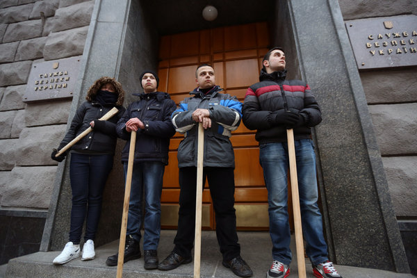 Ουκρανία: Ένοπλοι κατέλαβαν κτίρια
