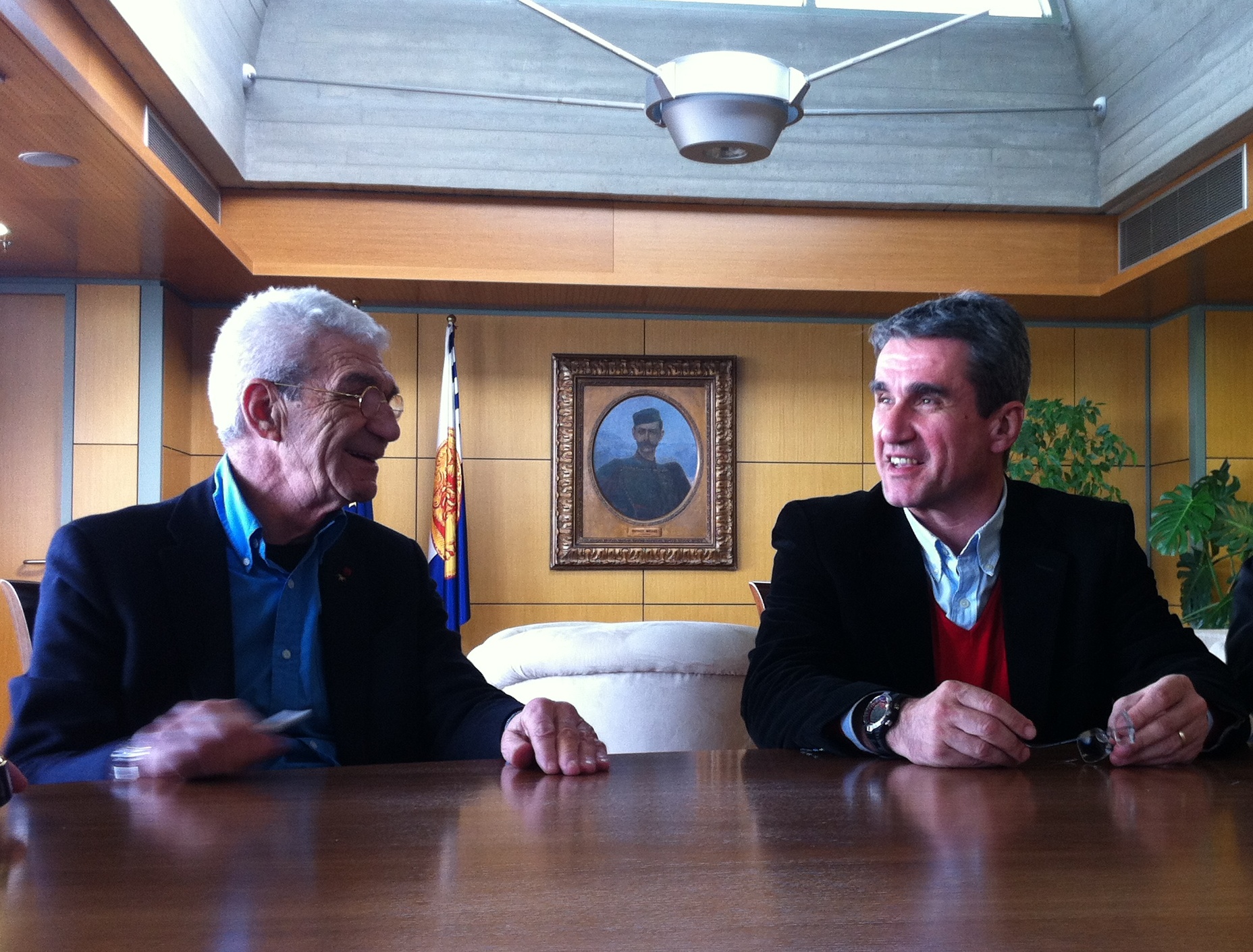 Ο Λοβέρδος στηρίζει Μπουτάρη