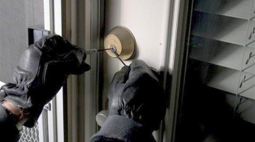 Ο διαρρήκτης μπήκε σε σπίτι αστυνομικών