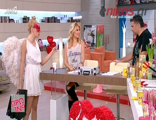 ΒΙΝΤΕΟ-Το καραμελένιο δώρο της Σταμάτη στην Σκορδά