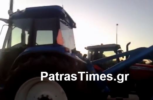 ΒΙΝΤΕΟ-Έκλεισαν την Πατρών-Πύργου οι αγρότες