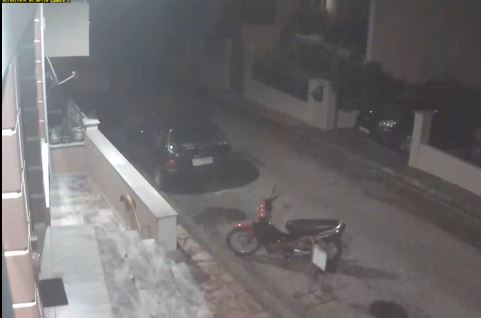 ΒΙΝΤΕΟ-Το χτύπημα του εγκέλαδου από κάμερα ασφαλείας