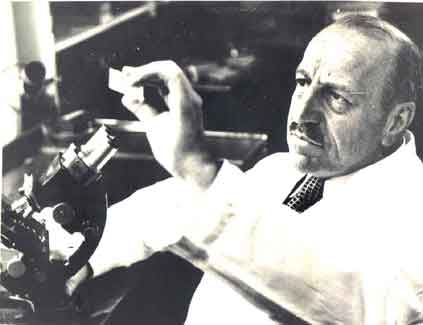 Σαν σήμερα «έφυγε» ο Γεώργιος Παπανικολάου