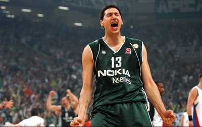 ΒΙΝΤΕΟ-Ιστορική βραδιά για τον Διαμαντίδη