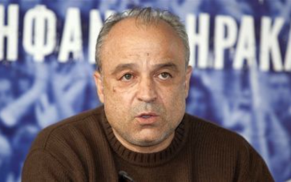 Κουκουλοφόροι χτύπησαν τον πρόεδρο του Ηρακλή