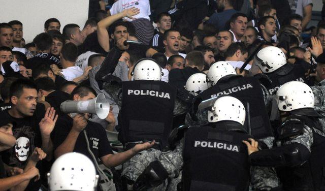 Σφοδρές συγκρούσεις στο Μαυροβούνιο