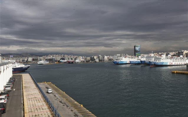 Εγκαταλελειμένο πλοίο “‘έκρυβε” 6 τόνους λαθραίο πετρέλαιο