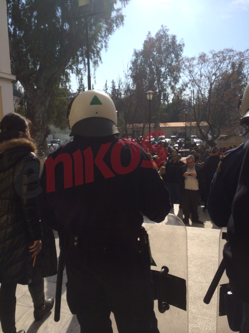 ΤΩΡΑ-Ελεύθεροι οι συλληφθέντες των διοδίων