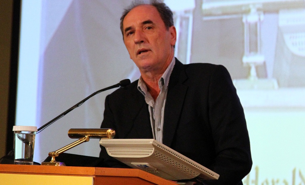 Σταθάκης: Δεν θα αλλάξουμε κανέναν φορολογικό συντελεστή