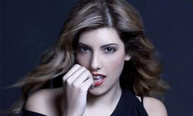 Ο Ρέμος “έκοψε” την ανιψιά της Βίσση στο “The Voice”