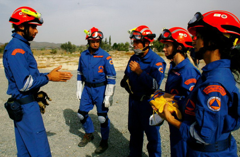 Η Ελλάδα προσφέρει κλιμάκιο της ΕΜΑΚ στη Βρετανία