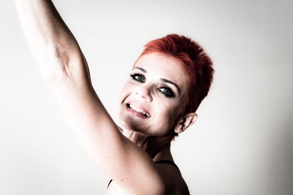 ΦΩΤΟ-Η Άρτεμις γυμνάζει τον Παπανδρέου