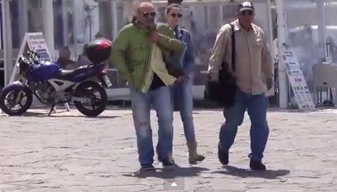 ΒΙΝΤΕΟ-Το τελευταίο Πάσχα του Σάκη Μπουλά στη Μύκονο