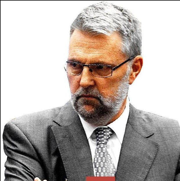 “Εικασίες” τα περί πλεονάσματος λέει ο επικεφαλής της Eurostat