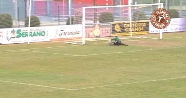 ΒΙΝΤΕΟ-Τερματοφύλακας σκόραρε με βολέ