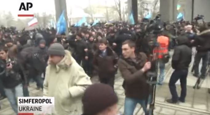 ΒΙΝΤΕΟ-Ένταση στην Κριμαία