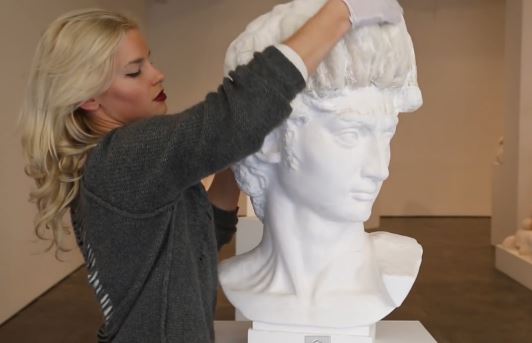 ΒΙΝΤΕΟ-Εκπληκτικά γλυπτά από χαρτί