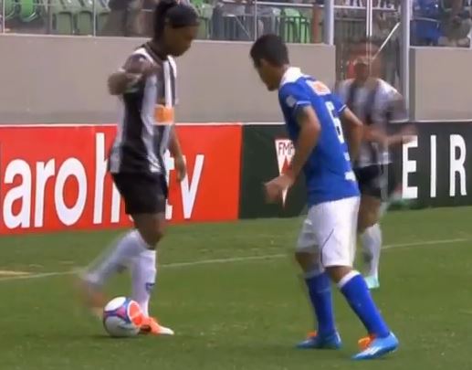 ΒΙΝΤΕΟ-Η σάμπα του Ρόνι