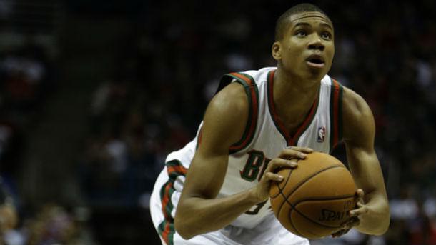 Σούπερ Αντετοκούνμπο, νίκη για τους Μπακς