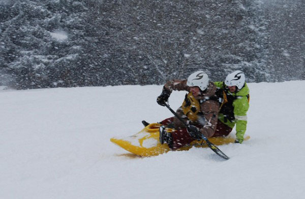 perierga.gr - Άγνωστα χειμερινά αθλήματα!