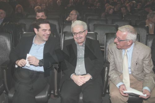 ΦΩΤΟ-Τα χαμόγελα Τσίπρα-Κακλαμάνη