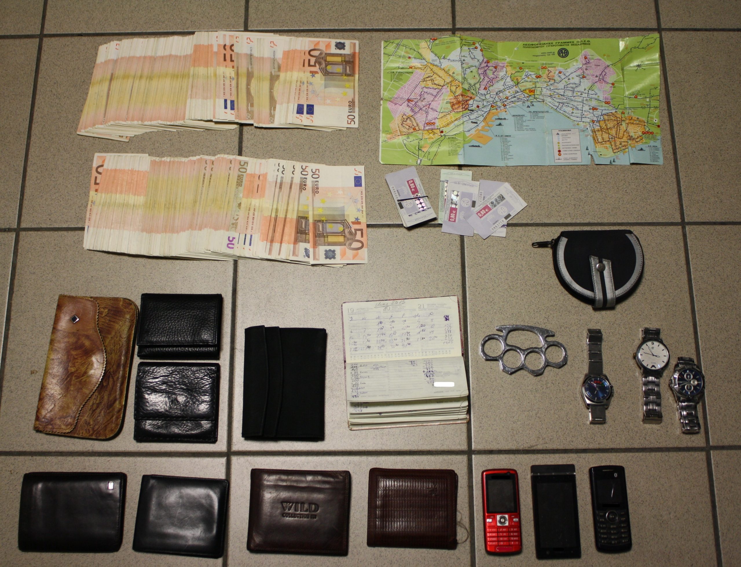 Πορτοφολάδες στα λεωφορεία