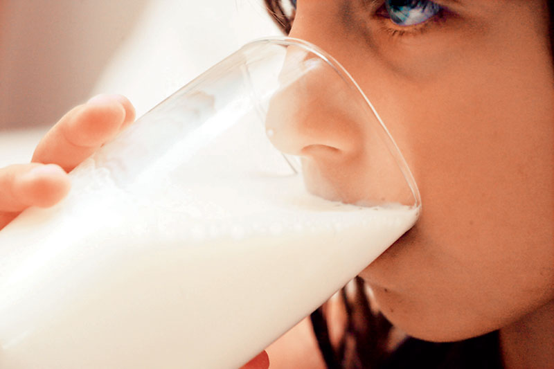 Τι κρύβει ο «πόλεμος» του γάλακτος-Οι τιμές στην Ευρώπη