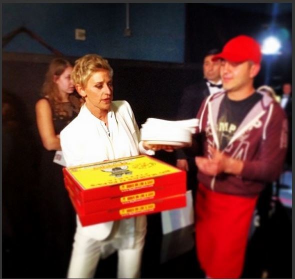 ΦΩΤΟ-Παρήγγειλαν πίτσες στα Όσκαρ