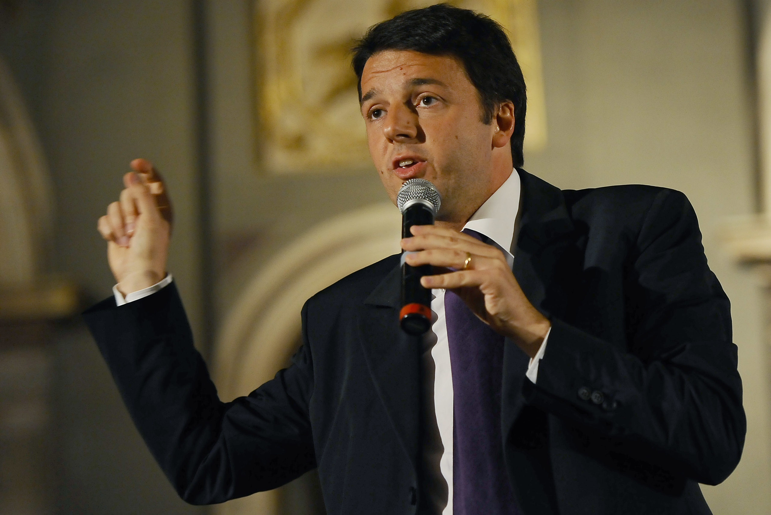 Οι Ιταλοί εμπιστεύονται την κυβέρνηση Ρέντσι