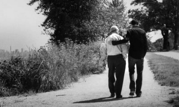 Πατέρας δώρισε τον νεφρό του στο γιο του