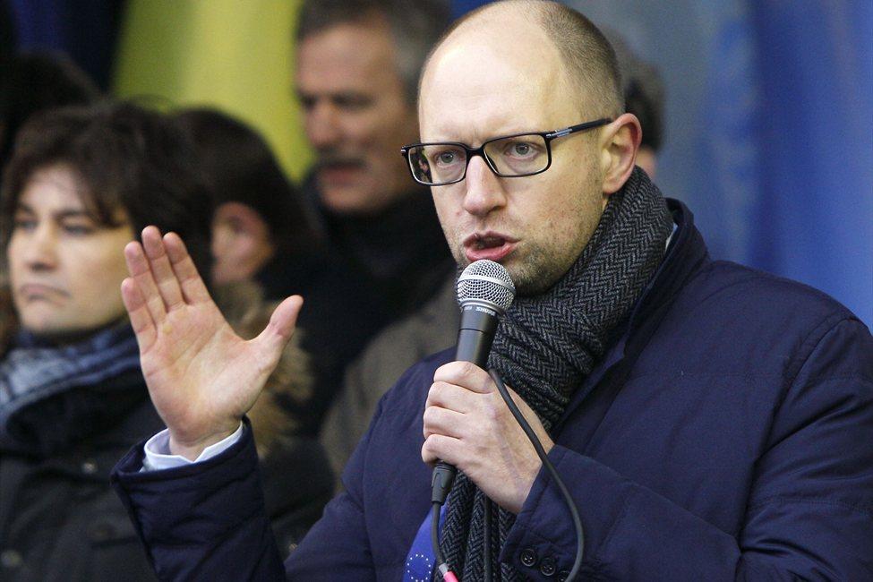 Γιατσενιούκ: Η Μόσχα υπονομεύει το παγκόσμιο σύστημα ασφαλείας