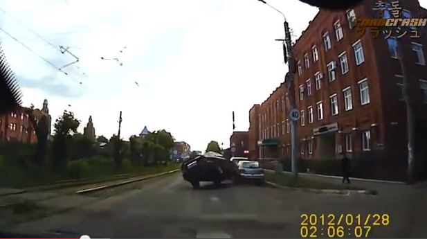 ΒΙΝΤΕΟ-Δεν έχεις δει πιο «τρελά» ατυχήματα