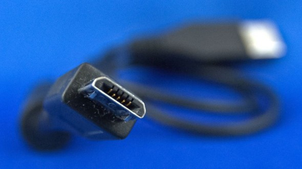 Κοινός φορτιστής για smartphones