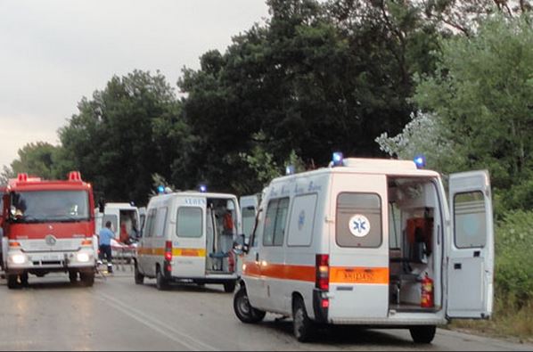 Θανατηφόρο τροχαίο με δύο νεκρούς