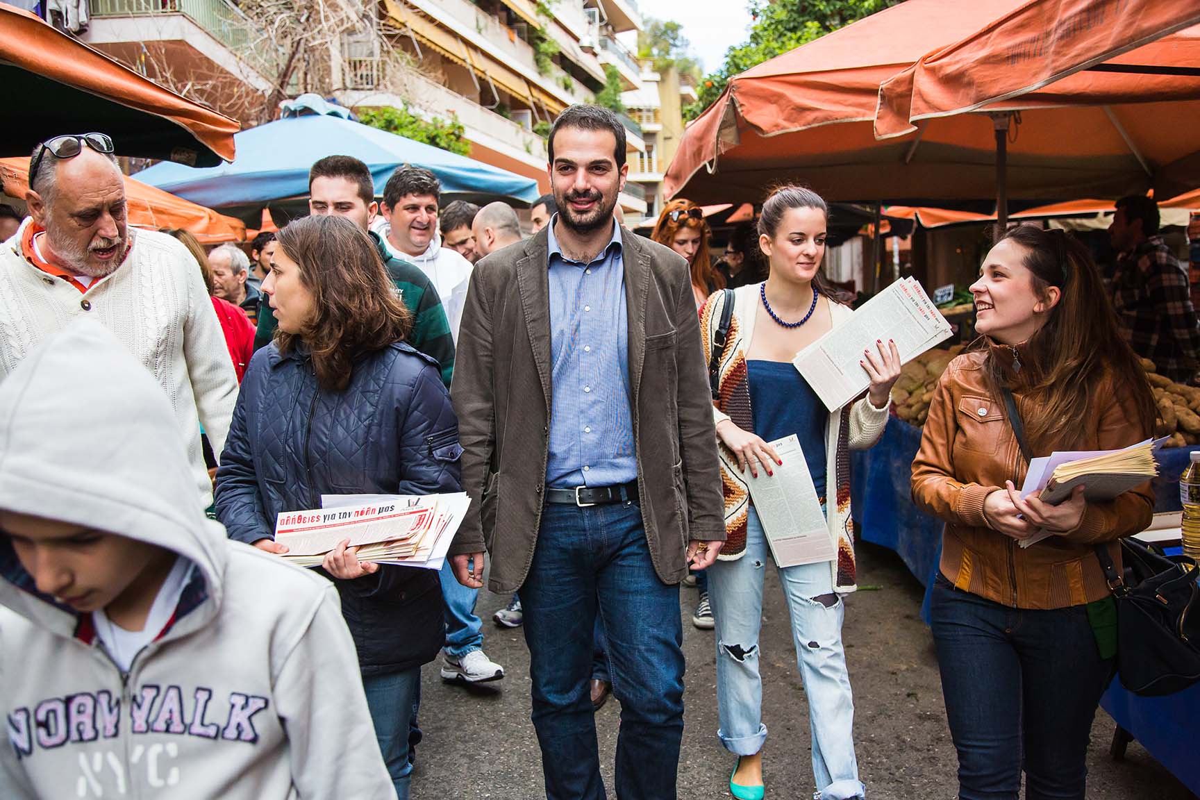 ΦΩΤΟ-Η βόλτα του Σακελλαρίδη στους Αμπελόκηπους