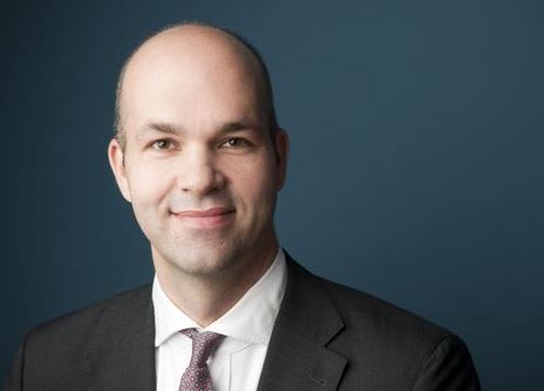 «Τρίτο πακέτο και κούρεμα στο 100% του ΑΕΠ»