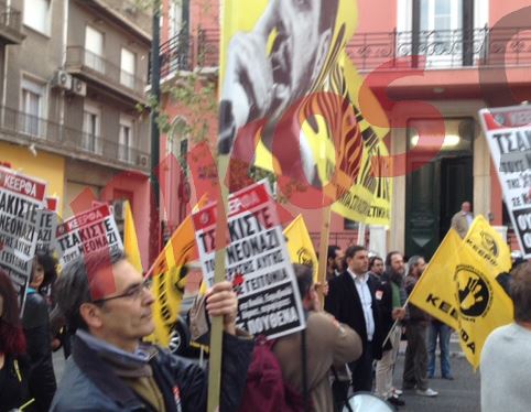 ΤΩΡΑ-ΦΩΤΟ-Κλειστή η λεωφόρος Αχαρνών