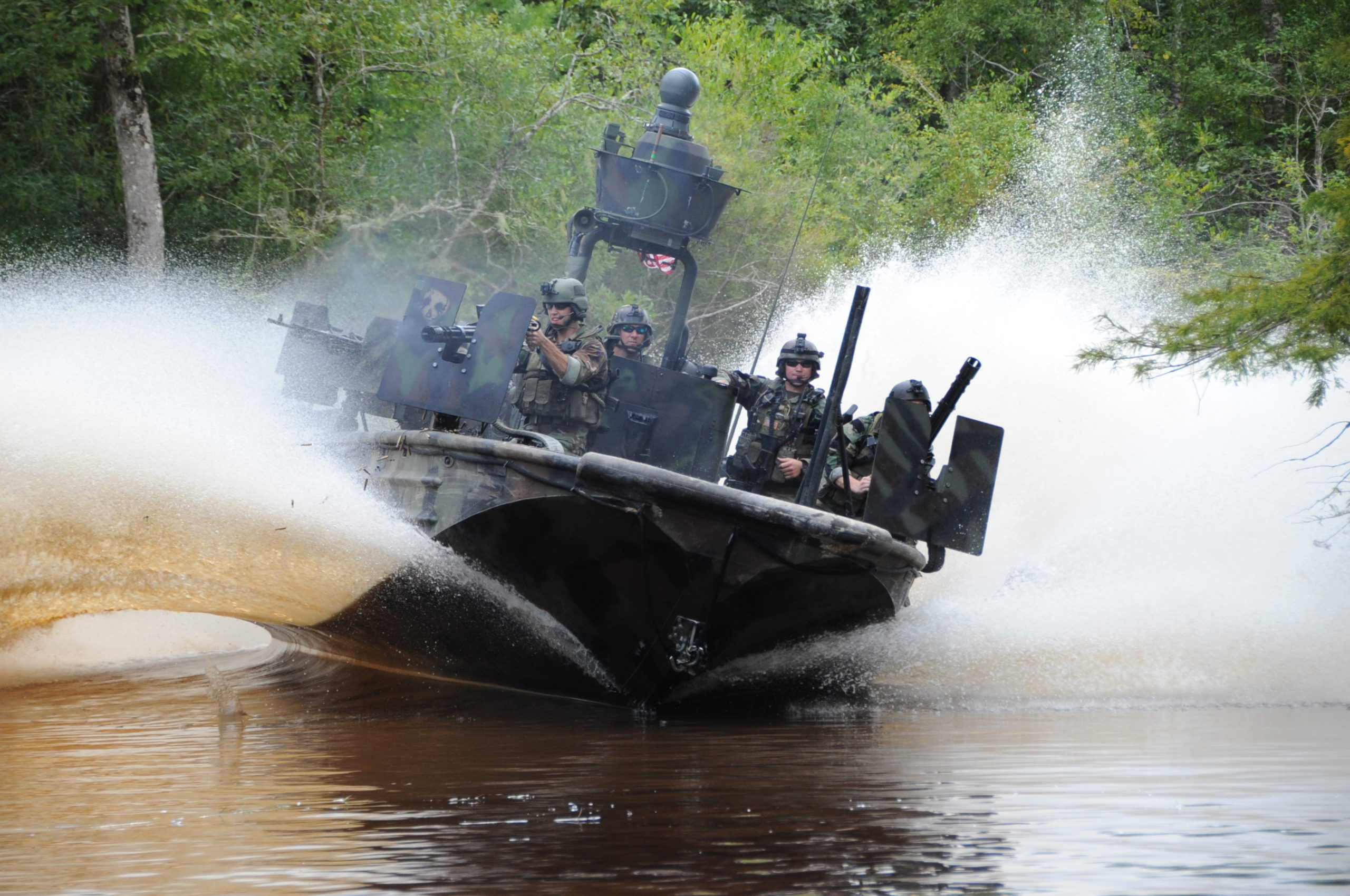 Οι Navy Seals κατέλαβαν δεξαμενόπλοιο ανοικτά της Κύπρου