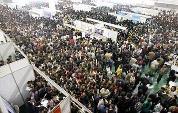 Κίνα: Αφήστε τα χωριά, ελάτε στις πόλεις